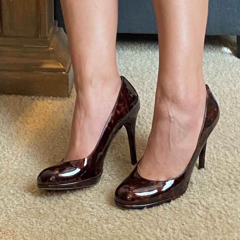 Stuart Weitzman Patent Tortoise Shell 8.5 - image 1